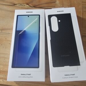 Samsung Galaxy Z Fold7 Carbon Shield Case and Anti-Reflecting Film